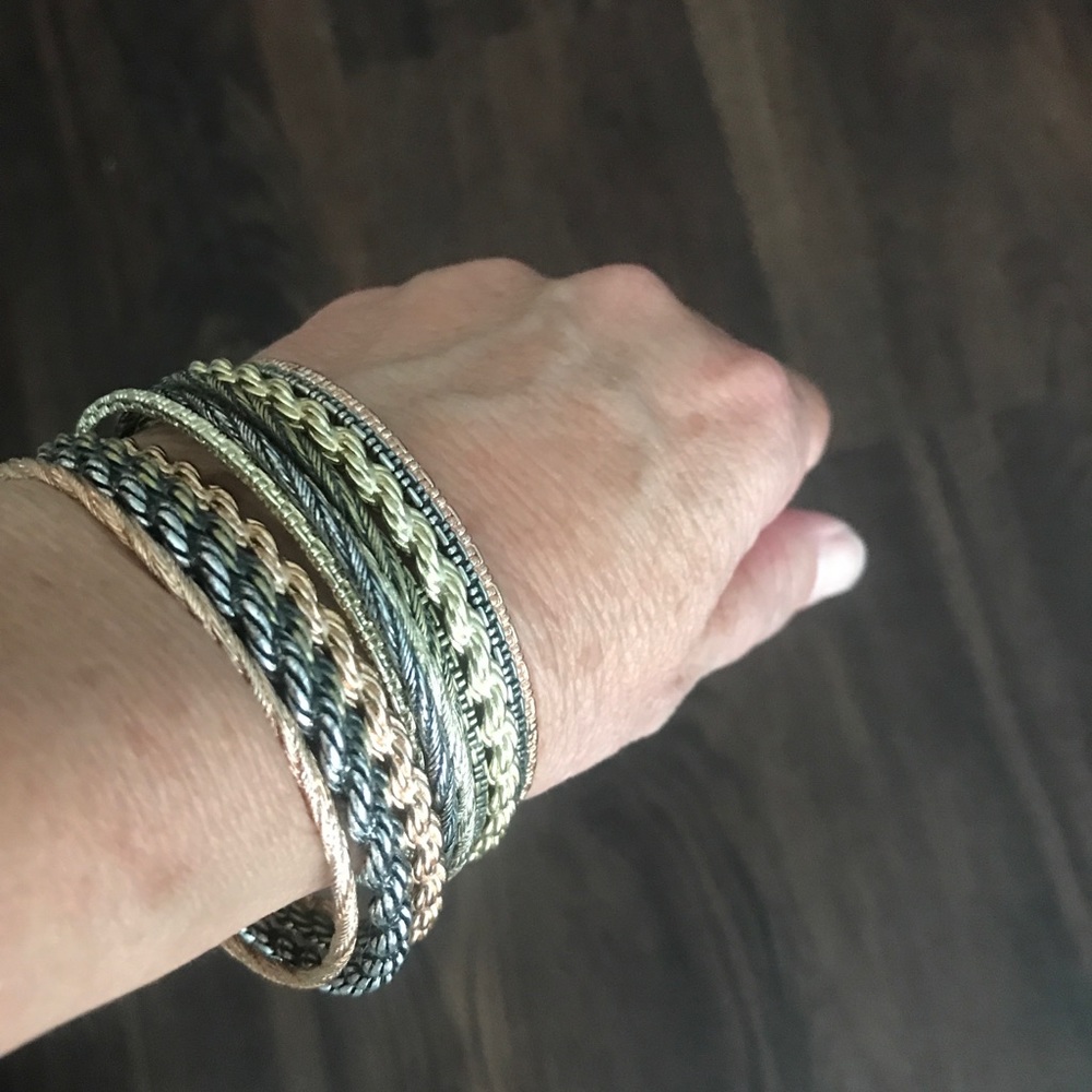 Kendra Scott bangle bracelet set - Picture 8 of 8